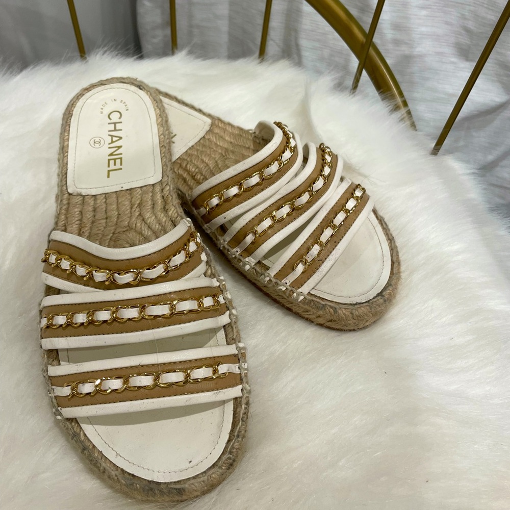 Chanel 2020 Collection Slides